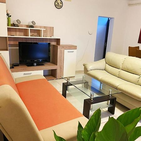 Istriensonne - Apartments Lucano Medulin Buitenkant foto