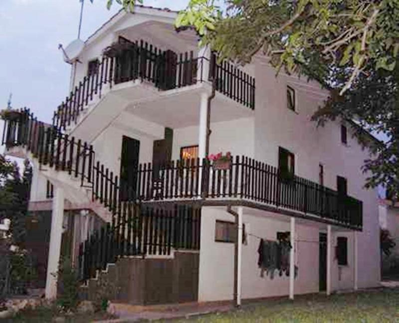 Istriensonne - Apartments Lucano Medulin Buitenkant foto